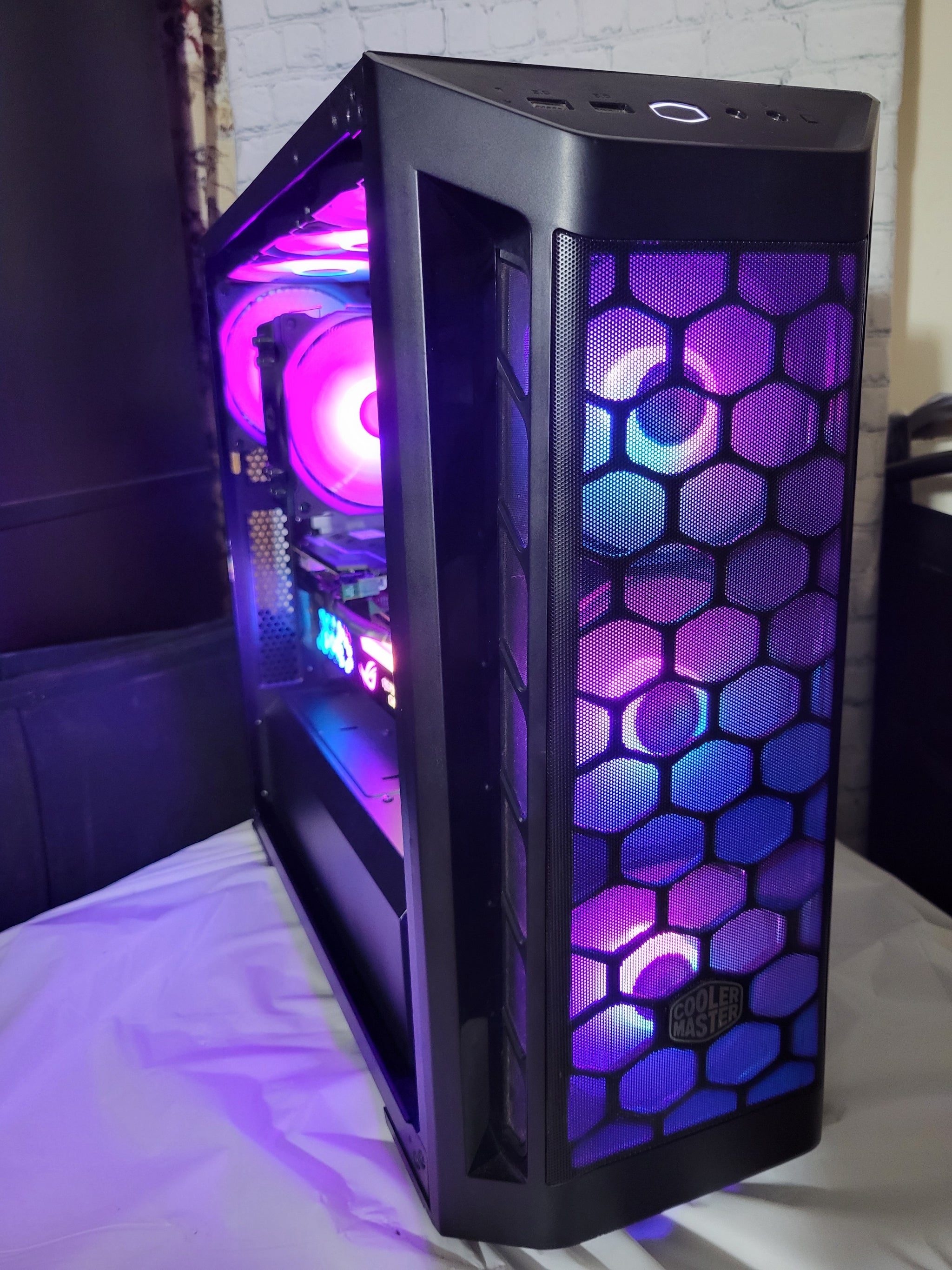 ASUS x CoolerMaster Custom ROG PC - HIGH - Up to PS5