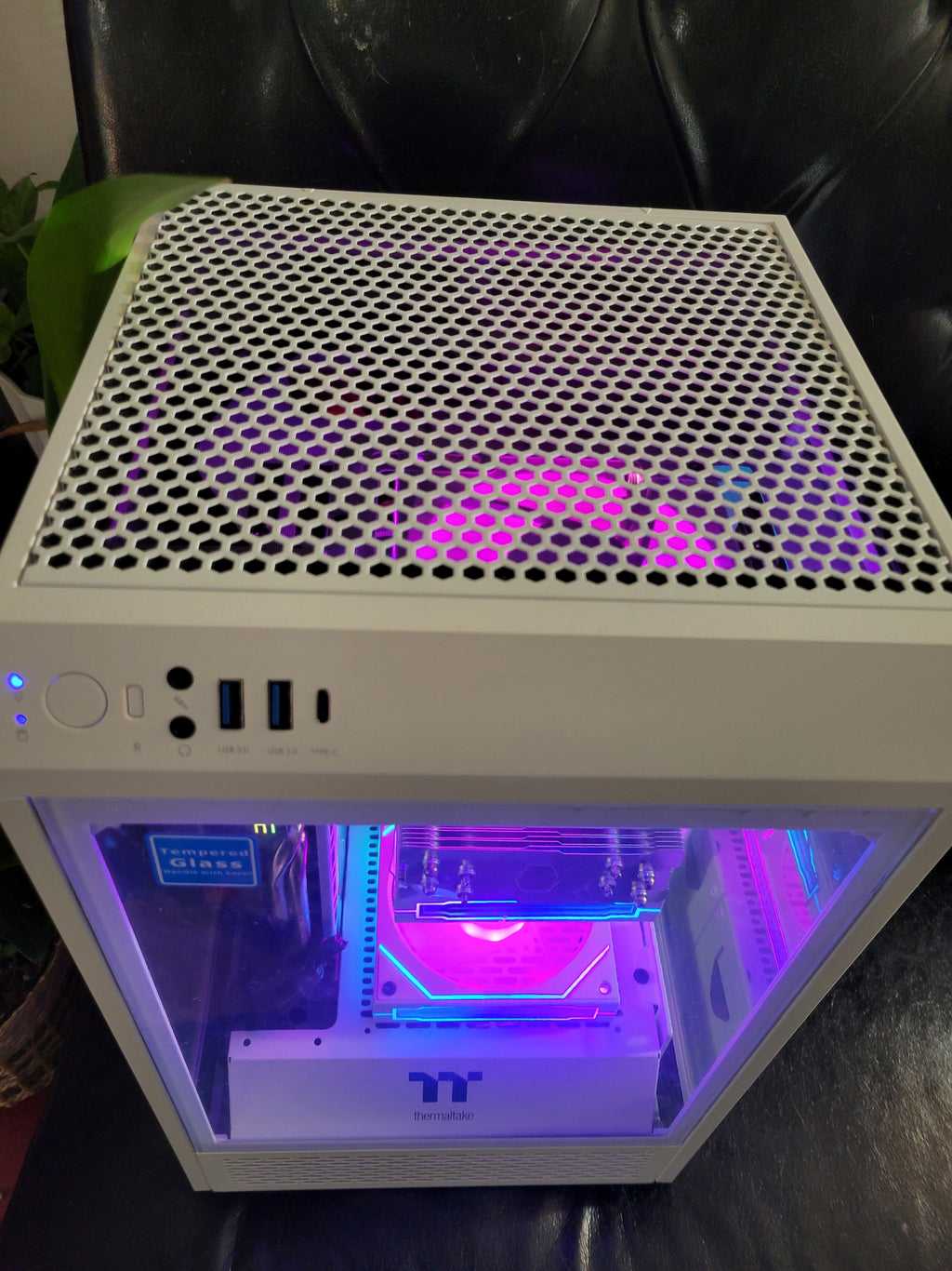 Gigabyte x Thermaltake - The Tower 100 - HIGH - Up to PS5